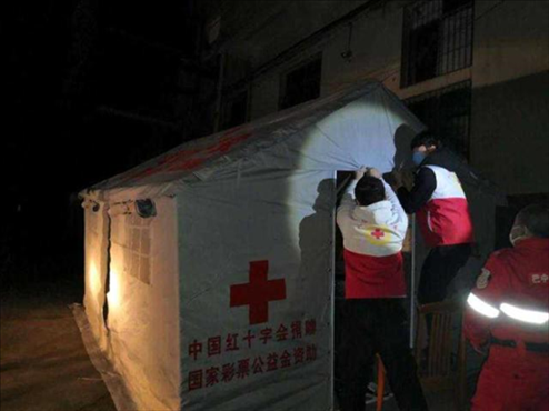 搭建一个帐篷&nbsp;&nbsp;守护一个小区