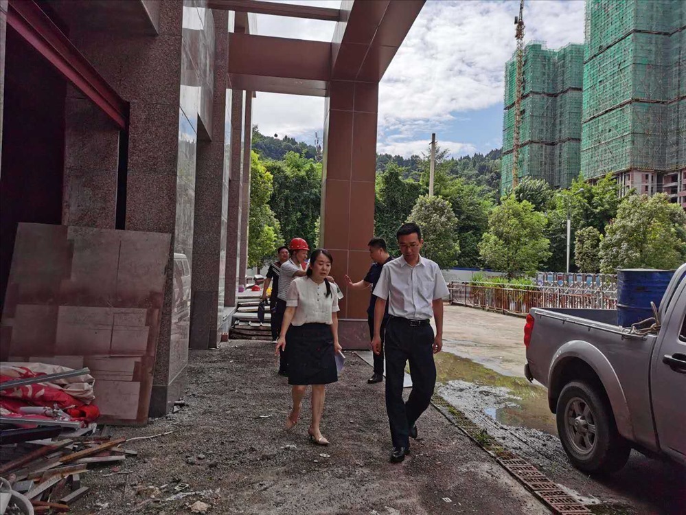 贾璋炜调研市红十会康复医院备灾救灾中心<br>项目建设情况