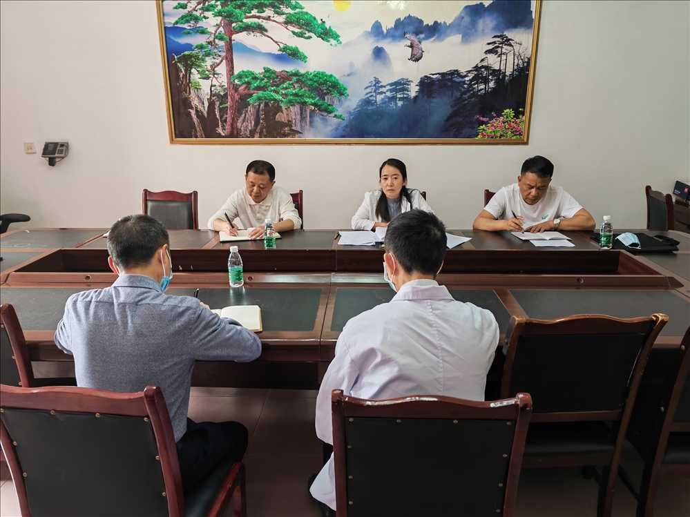 市红十字会开展基层组织示范点建设工作调研